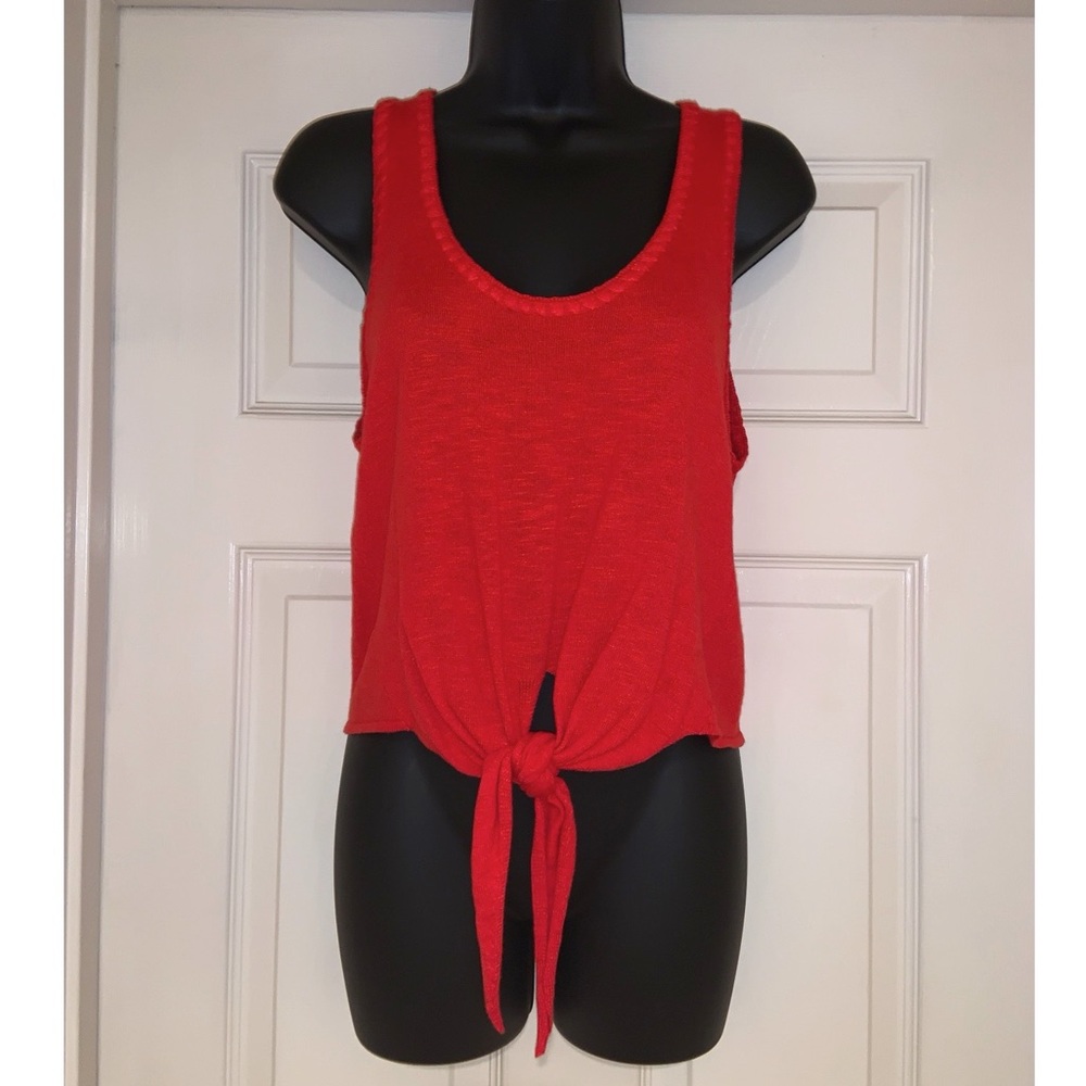 Alice & Olivia Jacinda Tie-Front Tank Top in Poppy Red–– NWT